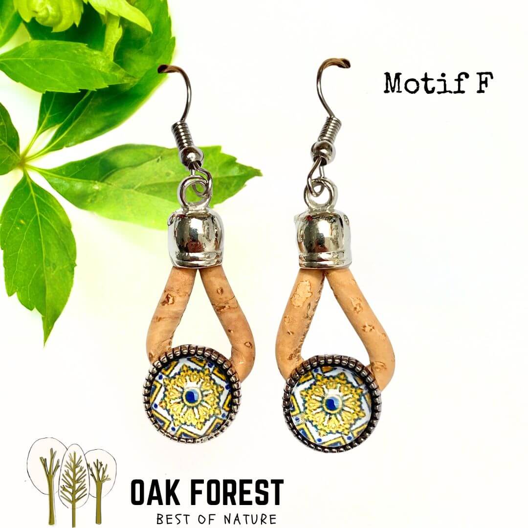 boucles d'oreilles liege - boucle d'oreille liege - bijoux femme vegan - boucles d'oreilles fleurs vertes - bijoux fantaisie femme vegan - boucles d'oreille portugal - boucles d'oreilles en liège portugal