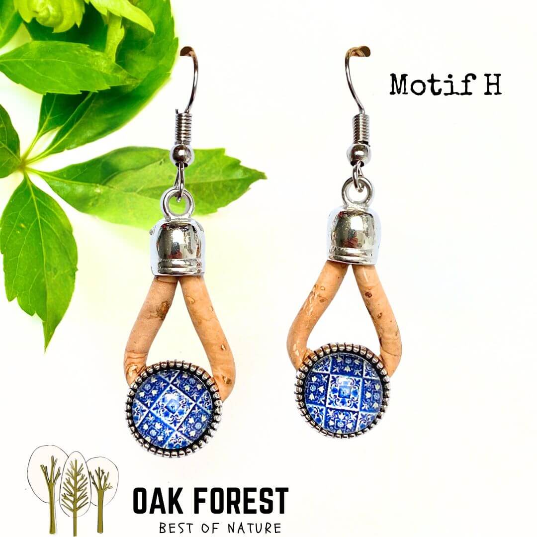 boucles d'oreilles liege - boucle d'oreille liege - bijoux femme vegan - boucles d'oreilles fleurs vertes - bijoux fantaisie femme vegan - boucles d'oreille portugal - boucles d'oreilles en liège portugal