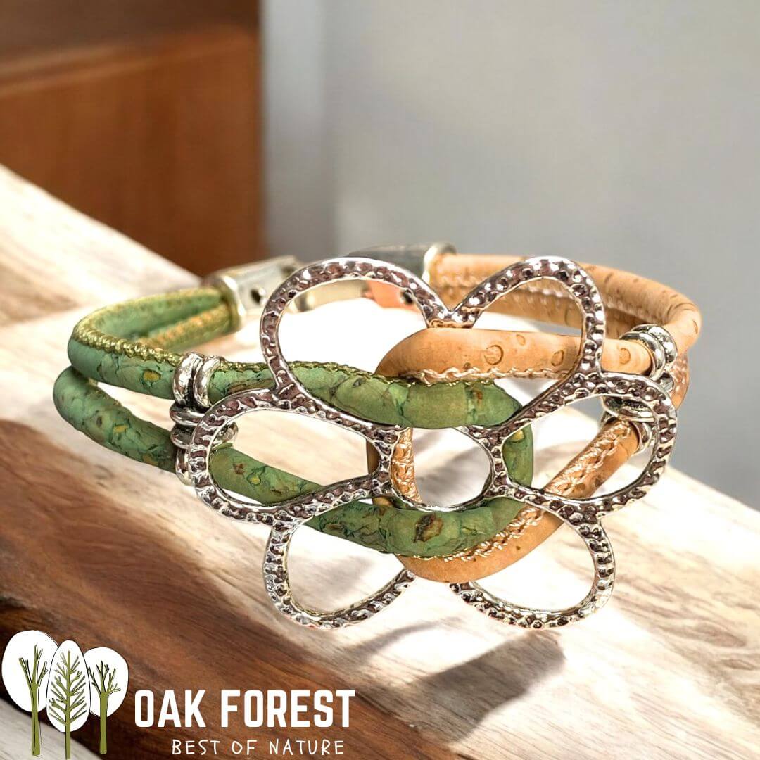 bracelet liege femme pas cher - bracelet liege fleuri - bracelet liège pour femme - bijoux en liège fleuri - bijoux femme portugal - idée cadeau fête des mères - bracelet fille vegan- bijou en bois - bijoux liege - bijou portugal - bijoux fantaisie pas cher - bracelet flower - bracelet femme fleurs