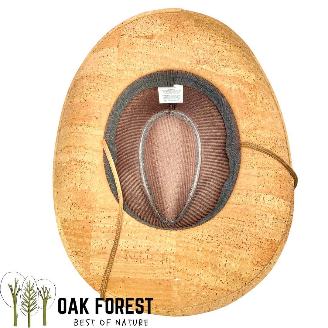 chapeau beret - béret - béret femme - béret homme - béret vegan - béret vegan homme - béret français - bérets - béret chapeau - chapeau beret homme - casquette homme - béret liège - beret liege - béret en liege - beret en liege - casquettes bérets homme - béret cuir végétal - beret femme cuir végétal - cuir vegetal - bonnet béret - casquette vegan - chapeau en liège - chapeau marron homme - chapeau country - cowboy