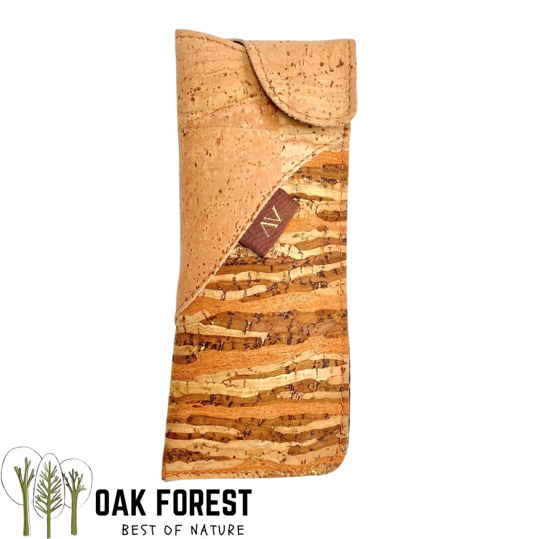 étui à lunettes en liège - étui en liège - pochette en liège - boite à lunette en liège - protège lunettes en liège - boite à lunette vegan - étui à lunettes vegan - protection lunettes de soleil en liège - range lunettes de vue - range lunettes de soleil - ranger ses lunettes - étui en lunette original - étui a lunette végétal - etui lunettes souple - protège lunette - pochette à lunettes vegan - pochette lunettes en liege