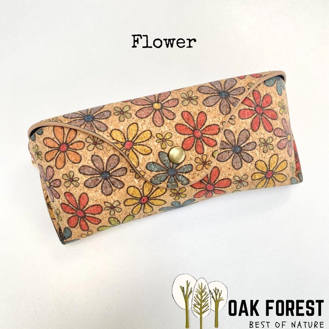 Étui à lunettes semi rigide en liège motif flower avec attache porte-clés Oak Forest