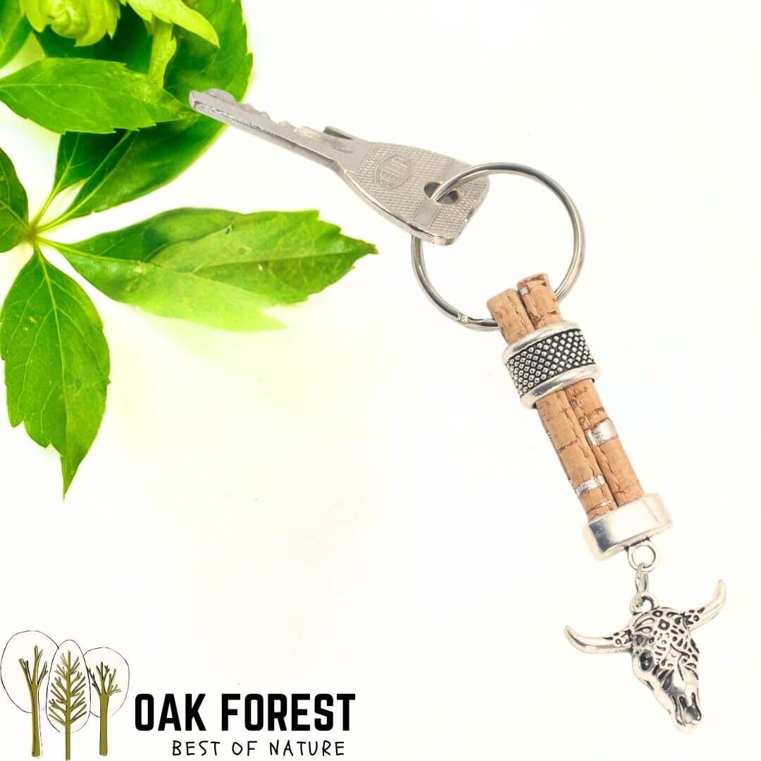 porte clé buffle vegan - porte clé racine arbre - porte clé naturel en liege - porte clé portugal - idée cadeau pas cher - cadeau symbolique - porte clé anti stress - porte clés en liege - porte clé cuir végétal - idée cadeau maman - fête des mères