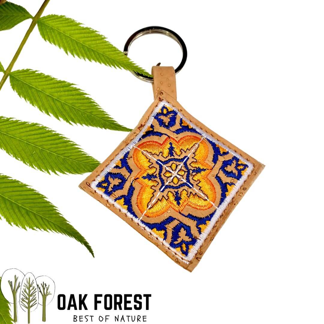 Porte clé en liege vegan "Brodé"