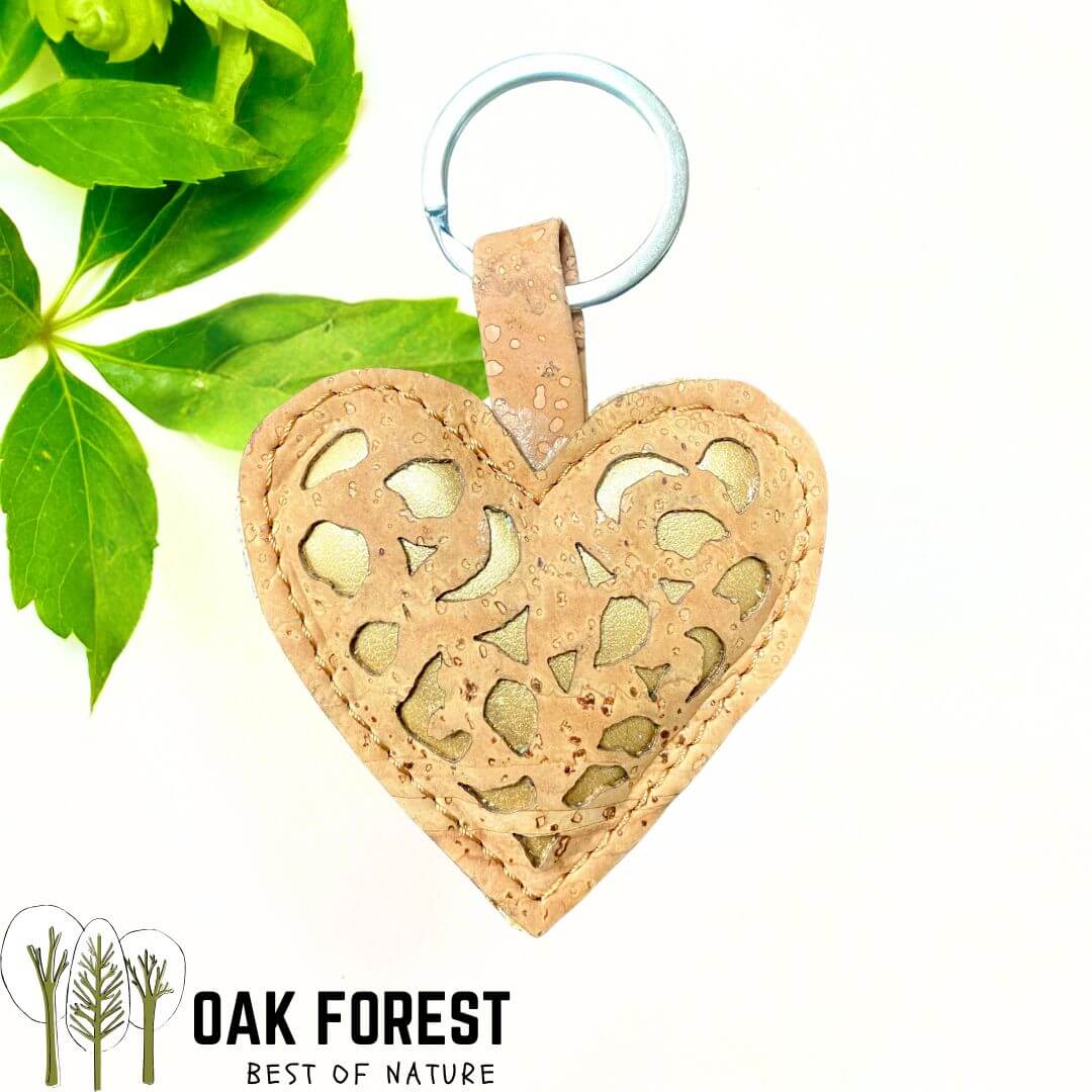 porte clé coeur liege - porte clé liège - fête des mères - fêtes des grands-mères - motif kelsch alsacien - coeur rouge - idée cadeau maman - saint Valentin idée cadeau - coeur en liège portugal - porte clé original - preuve d'amour - porte clé amour