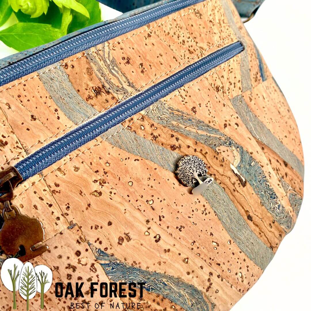 sac banane en liege - sac banane en liège - sac banane homme vegan liege - sac banane femme vegan liège portugal - sac banane vegan - sac banane cuir végétal - sac banane artisanale made in france - sac banane made in Portugal - sac banane cuir de liège - Montado - Sac montado - sac liege montado - sac banane montado