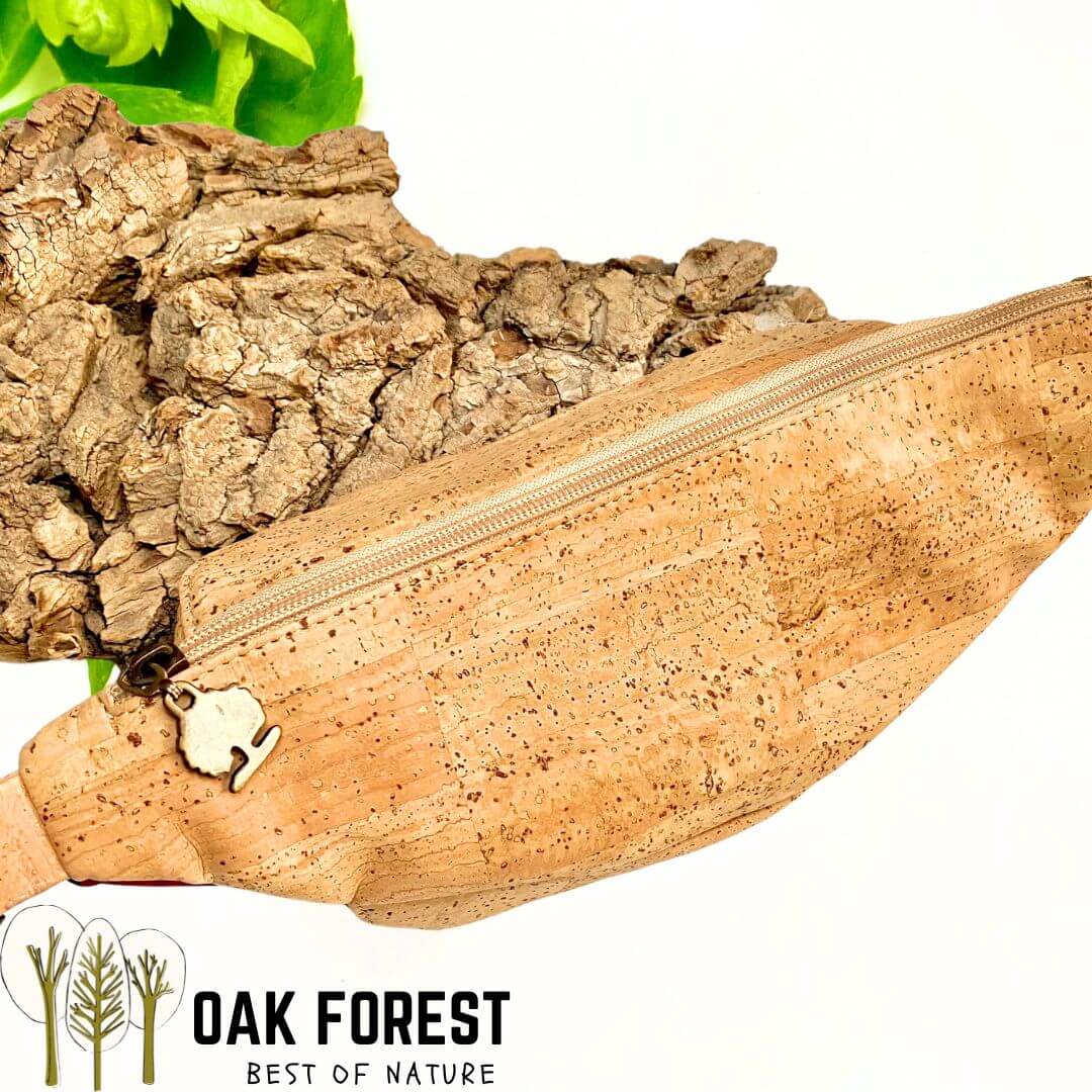 sac banane en liege - sac banane en liège - sac banane homme vegan liege - sac banane femme vegan liège portugal - sac banane vegan - sac banane cuir végétal - sac banane artisanale made in france - sac banane made in Portugal - sac banane cuir de liège