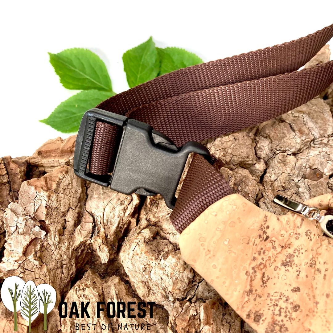 sac banane en liege - sac banane en liège - sac banane homme vegan liege - sac banane femme vegan liège portugal - sac banane vegan - sac banane cuir végétal - sac banane artisanale made in france - sac banane made in Portugal - sac banane cuir de liège - Montado - Sac montado - sac liege montado - sac banane montado