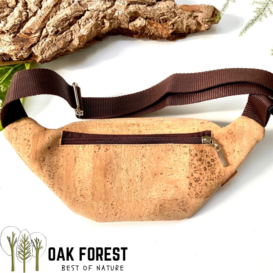 sac banane en liege - sac banane en liège - sac banane homme vegan liege - sac banane femme vegan liège portugal - sac banane vegan - sac banane cuir végétal - sac banane artisanale made in france - sac banane made in Portugal - sac banane cuir de liège - Montado - Sac montado - sac liege montado - sac banane montado