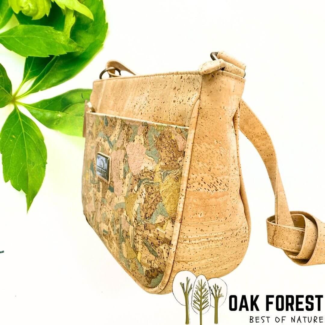 femme-portant-sac-main-liege-montado-bandouliere