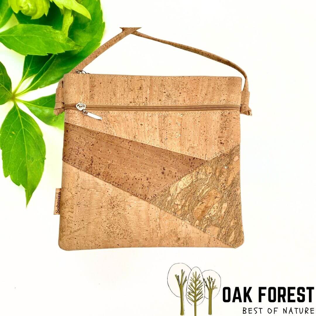 sac en liège - sac bandoulière en liège - sac femme - sac a main femme - sac vegan - sac végétal sac végétarien - sac cuir végétal - sac Portugal sac pas cher - sac tendance - sac en liège France - sac vegan femme - sac léger et pratique - sac naturel - sac artisanal - manga - sac manga - sac camel - petit sac pratique - sac fille - idée cadeau vegan