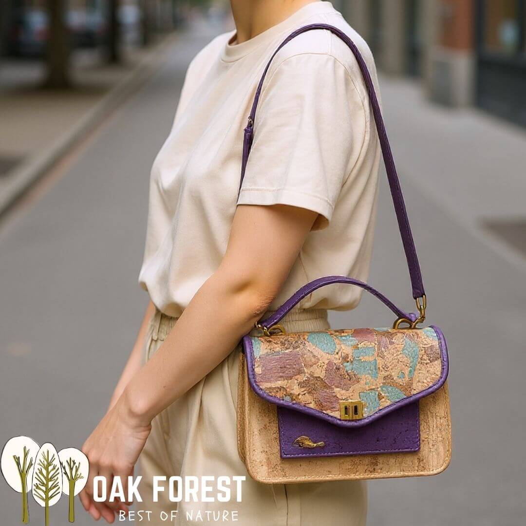 sac en liège - sac en liege - sac bandoulière en liège - sac bandouliere en liege - sac à main liège - sac bandoulière femme - sac origami - sac original - sac vegan - sac cuir végétal - sac bandoulière pas cher - sac bandoulière petit prix- sac naturel - petit sac fille - sac pratique - sac géométrique-sac à main en liège - sac bleu marine femme vegan