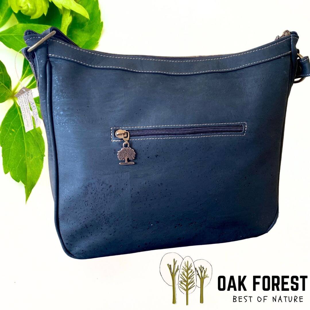 sac liege portugal - sac à main femme vegan - sac liège vegan made in france - sac made in France - sac artisanal haut de gamme - joli sac liège femme - idée cadeaux femme - sac en liege végétal - sac cuir végétal - sac liege portugal - sac femme vegan léger - sac léger femme - sac chic en liège - sac habillé en liège - sac liege original