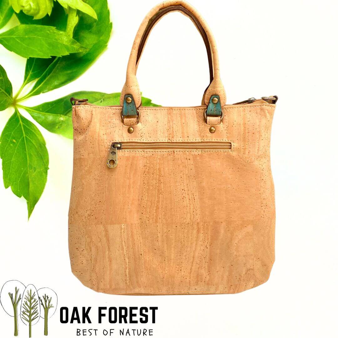 sac cartable homme vegan - sac bandouliere homme vegan liège - sac liège vegan - cartable vegan en liège Portugal - sac léger en liège - sac cuir végétal femme - cartable femme vegan - besace en liege vegan - besace homme camel - sac camel en liege vegan - sac made in France - sac homme made in France - sac Montado - sac liege Montado - Montado