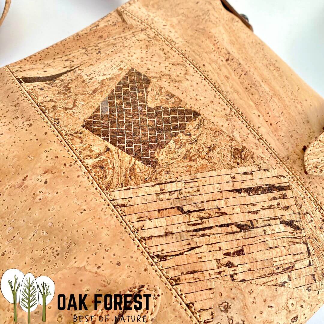 sac en liège - sac en liege - sac bandoulière en liège - sac bandouliere en liege - sac à main liège - sac bandoulière femme - sac origami - sac original - sac vegan - sac cuir végétal - sac bandoulière pas cher - sac bandoulière petit prix- sac naturel - petit sac fille - sac pratique - sac géométrique-sac à main en liège portugal - mode éthique - liège durable - liège écologique - artisanat durable - portugal - arbre de vie - sac naturel femme - idée cadeau écologique - sac vegan femme