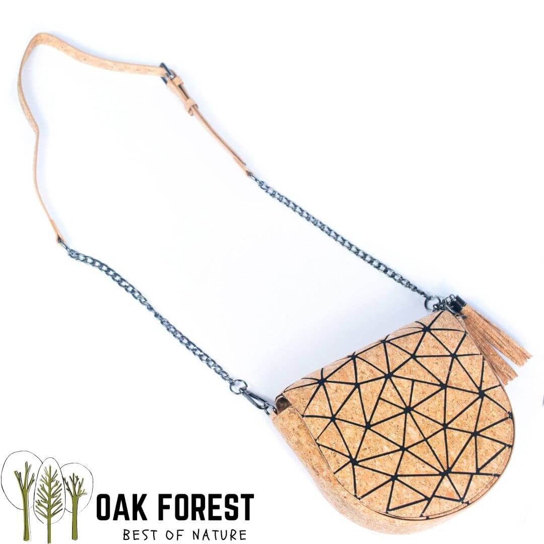 sac en liège - sac en liege - sac bandoulière en liège - sac bandouliere en liege - sac à main liège - sac bandoulière femme - sac origami - sac original - sac vegan - sac cuir végétal - sac bandoulière pas cher - sac bandoulière petit prix- sac naturel - petit sac fille - sac pratique - sac géométrique-sac à main en liège portugal - mode éthique - liège durable - liège écologique - artisanat durable - portugal - arbre de vie - sac naturel femme - idée cadeau écologique - sac vegan femme