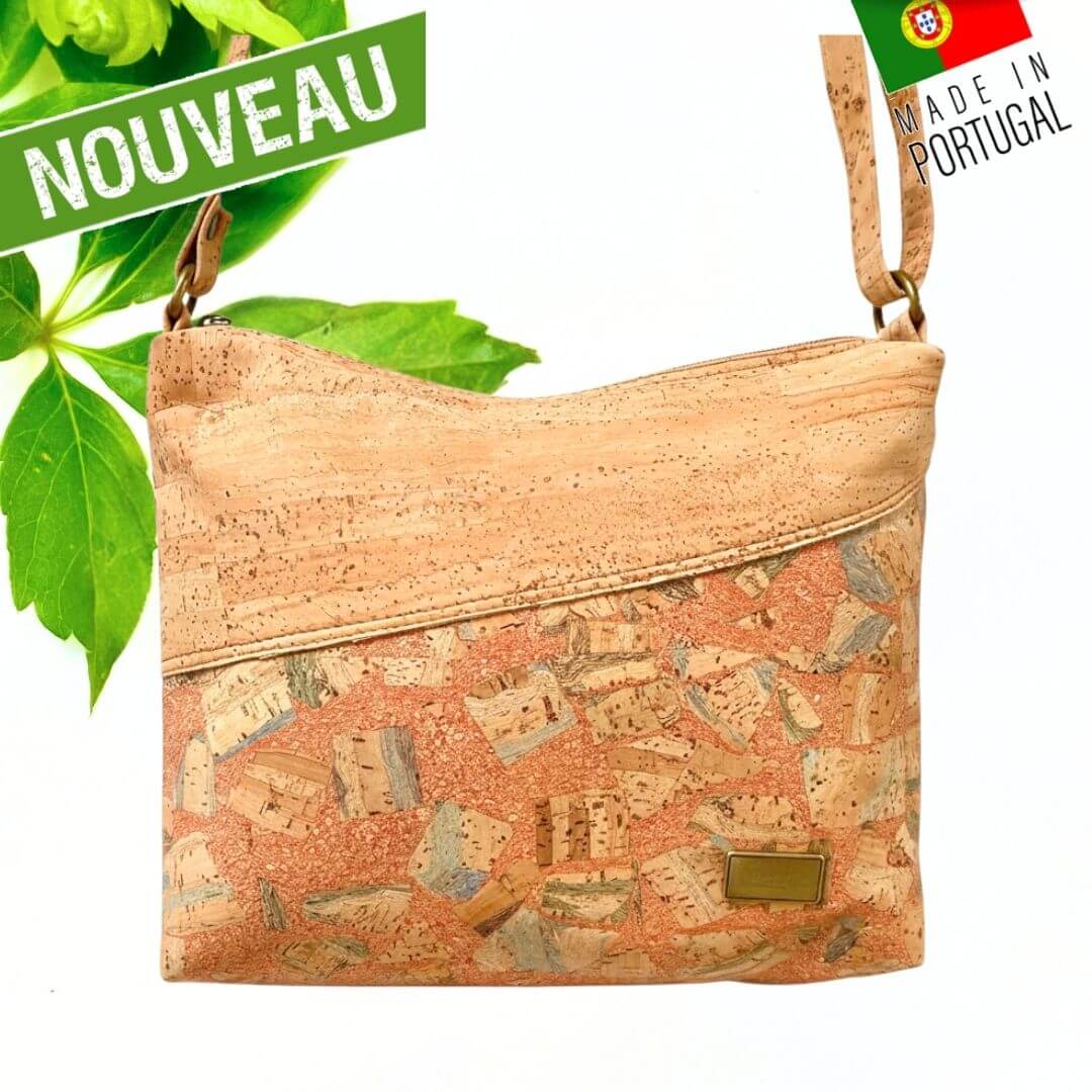 Sac bandoulière Terrazzo vue de face montrant le motif mosaïque d'éclats de liège multicolores