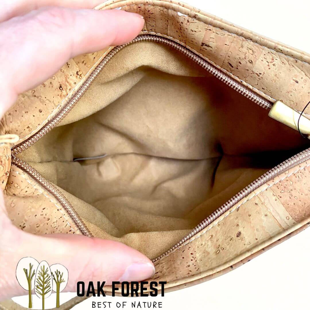 sac en liège - sac en liege - sac bandoulière en liège - sac bandouliere en liege - sac à main liège - sac bandoulière femme - sac origami - sac original - sac vegan - sac cuir végétal - sac bandoulière pas cher - sac bandoulière petit prix- sac naturel - petit sac fille - sac pratique - sac géométrique-sac à main en liège portugal