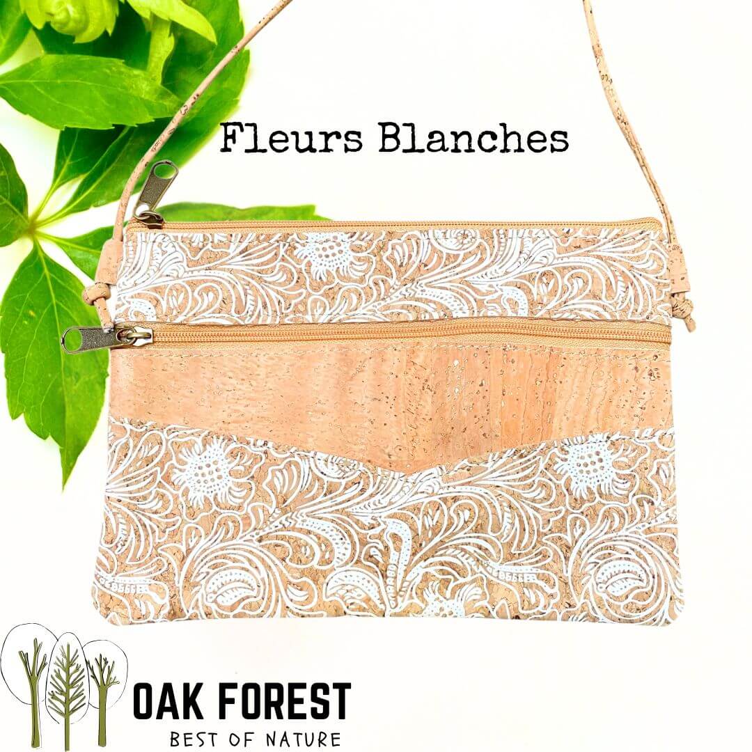 pochette vegan en liege - sac bandouliere liege - sac femme vegan - sac bandoulière en liège - sac liege portugal - pochette légère en liege - pochette cuir végétal - sac bandouliere femme vegan - petit sac léger - petit sac végétal - cuir vegan - pochette en liège - sac en liege léger - pochette fillette été - pochettes colorées été fille - sac femme vegan - sac caramel - sac camel vegan