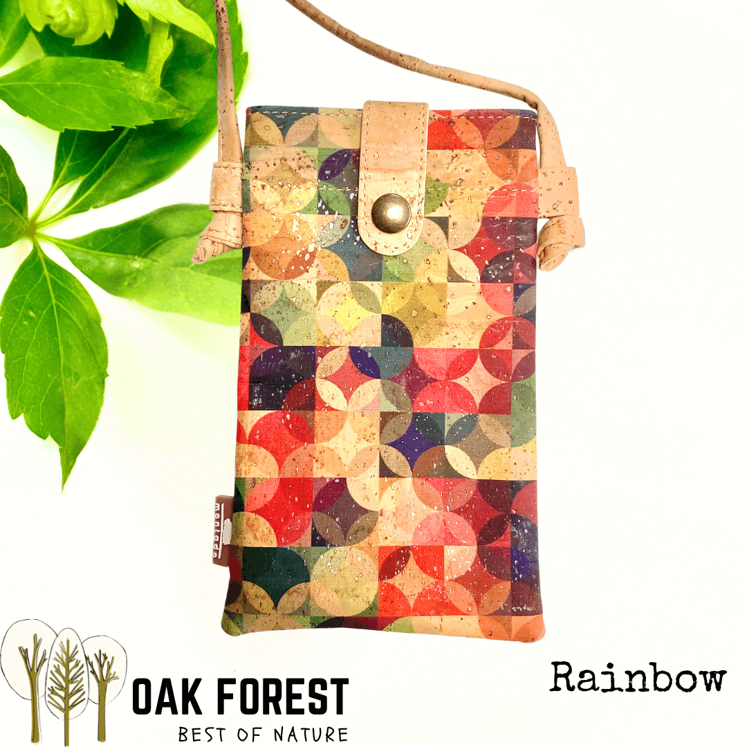 pochette vegan en liege - sac bandouliere liege - sac femme vegan - sac bandoulière en liège - sac liege portugal - pochette légère en liege - pochette cuir végétal - sac bandouliere femme vegan - petit sac léger - petit sac végétal - cuir vegan - pochette en liège - sac en liege léger - pochette fillette été - pochettes colorées été fille - sac femme vegan - sac caramel - sac camel vegan - sac montado - pochette montado