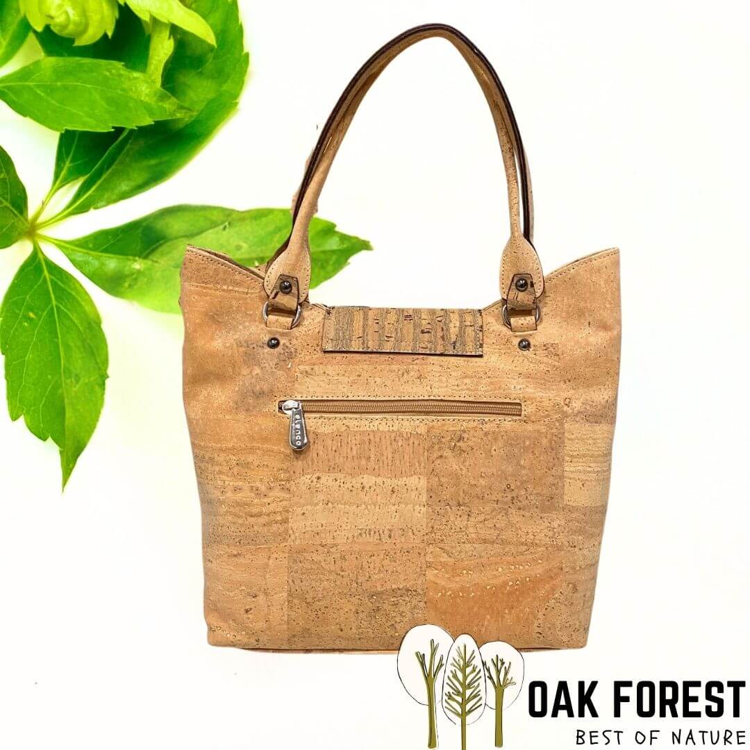 sac liege portugal - sac à main femme vegan - sac liège vegan made in france - sac made in France - sac artisanal haut de gamme - joli sac liège femme - idée cadeaux femme - sac en liege végétal - sac cuir végétal - sac liege portugal - sac femme vegan léger - sac léger femme - sac chic en liège - sac habillé en liège - sac liege original