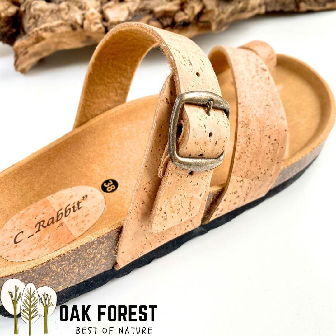 claquette vegan liege - claquettes vegan femme - claquettes vegan homme - tong vegan homme - tong vegan femme - tongs made in France - tongs made in Portugal - Tongs cuir végétal - tong en liège - tongs mixtes en liège - tong mixte - sandales en liège - sandales femme liege - Birkenstock liege - Birkenstocks liege - Birkenstock femme liège - montado - Birkenstock homme - sandales homme été - tongs homme vegan