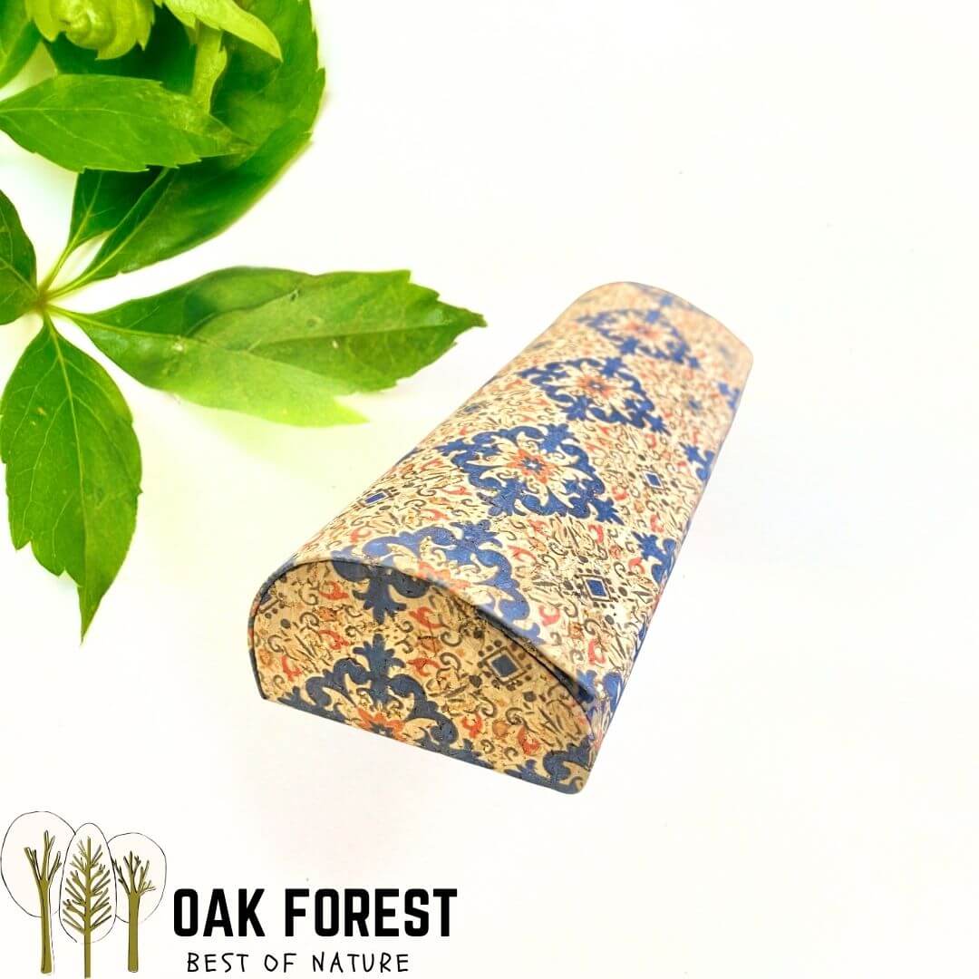 Étui à lunettes rigide bois et liège naturel avec motifs géométriques losanges Azulejos bleus