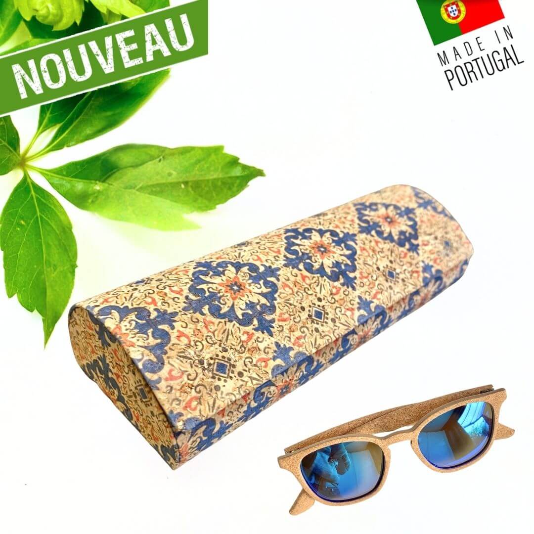 Étui à lunettes rigide bicolore en liège naturel avec motifs géométriques losanges Azulejos bleus