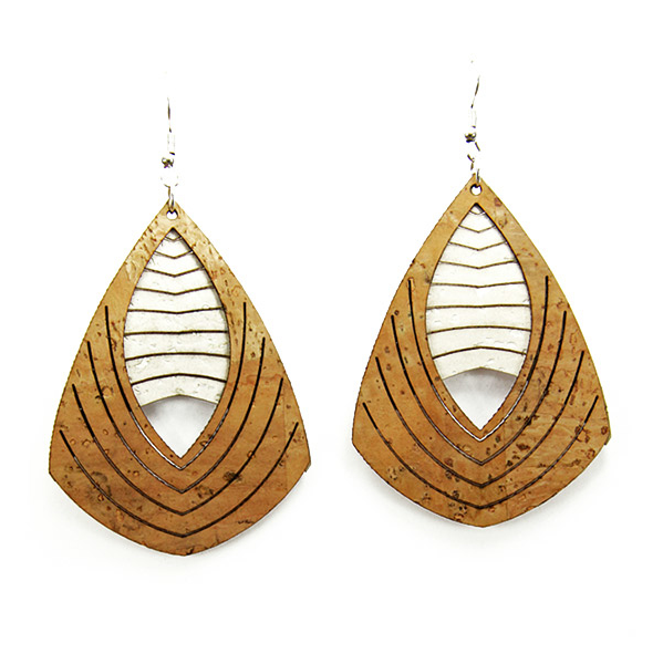 Boucles d'oreilles liège - boucle d'oreille liege - boucles d'oreilles bois - origami - colombes - boucles d'oreilles Vegan - Boucles d'oreilles fantaisie - Boucles d'oreilles légères - Boucles d'oreilles Portugal - Boucles d'oreilles légères - Boucles d'oreilles naturelles - Boucle d'oreille rouge