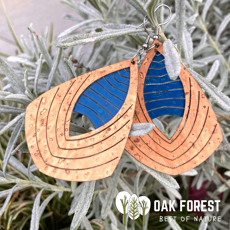 Boucles d'oreilles liège - boucle d'oreille liege - boucles d'oreilles bois - origami - colombes - boucles d'oreilles Vegan - Boucles d'oreilles fantaisie - Boucles d'oreilles légères - Boucles d'oreilles Portugal - Boucles d'oreilles légères - Boucles d'oreilles naturelles - Boucle d'oreille rouge