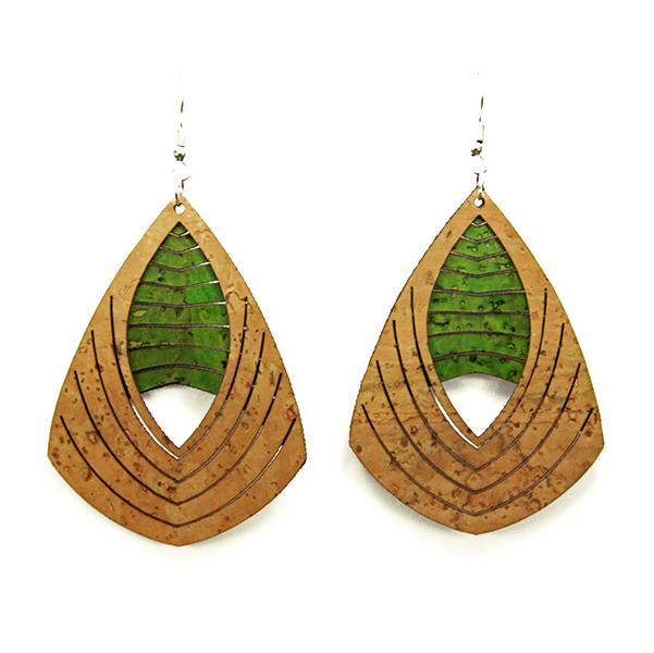 Boucles d'oreilles liège - boucle d'oreille liege - boucles d'oreilles bois - origami - colombes - boucles d'oreilles Vegan - Boucles d'oreilles fantaisie - Boucles d'oreilles légères - Boucles d'oreilles Portugal - Boucles d'oreilles légères - Boucles d'oreilles naturelles - Boucle d'oreille rouge