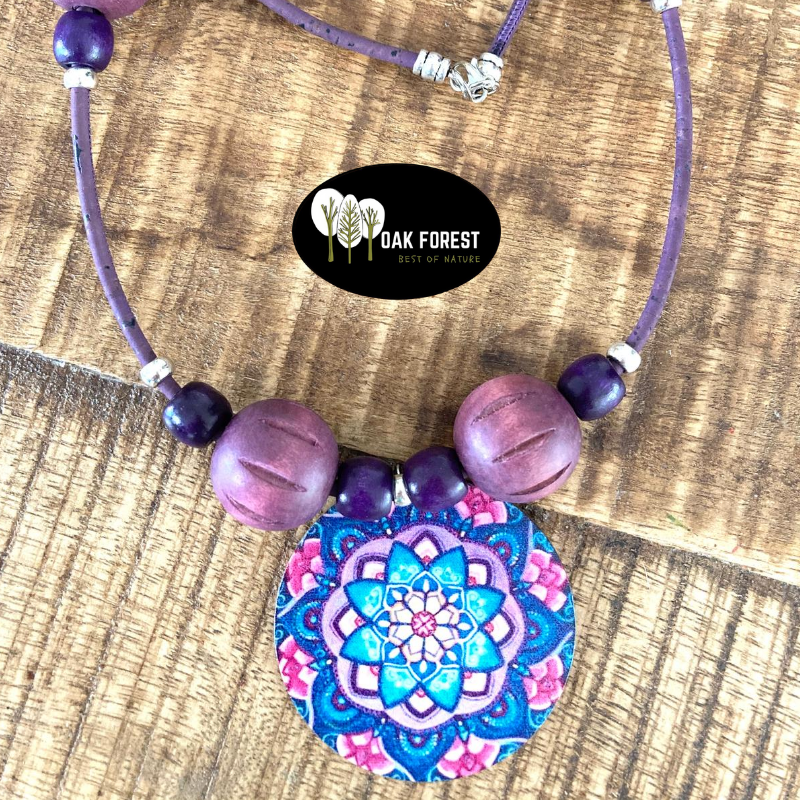 Handgefertigte Korkkette „Hippie Violett“