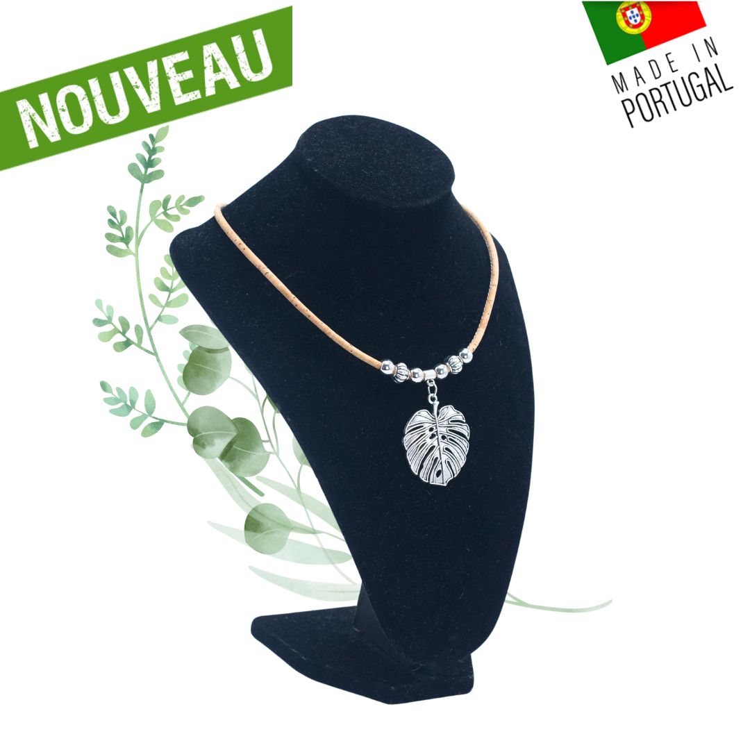 collier en liège - collier en liege - collier liège - collier liege - collier bois- Mandala- collier fantaisie - collier pas cher - idée cadeau noël - idée cadeaux Noel - pendentif - collier coeur - collier vegan - collier femme vegan - collier femme palmier - collier femme feuille portugal
