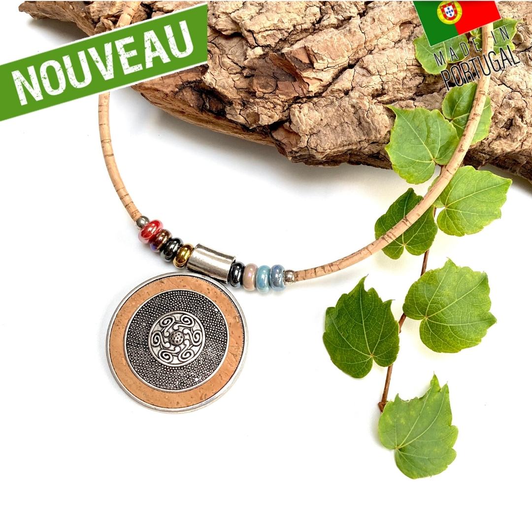 collier femme naturel - collier liege - collier en liege made in France - collier liege made in Portugal - collier liège - collier femme vegan - collier orange femme - collier feuille femme vegan - collier cuir végétal - collier cuir vegan - collier vegan femme - fête des mères - idée cadeaux