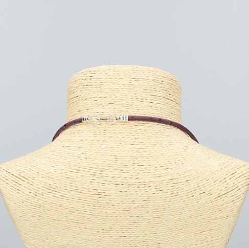 Handgefertigte Korkkette „Hippie Violett“