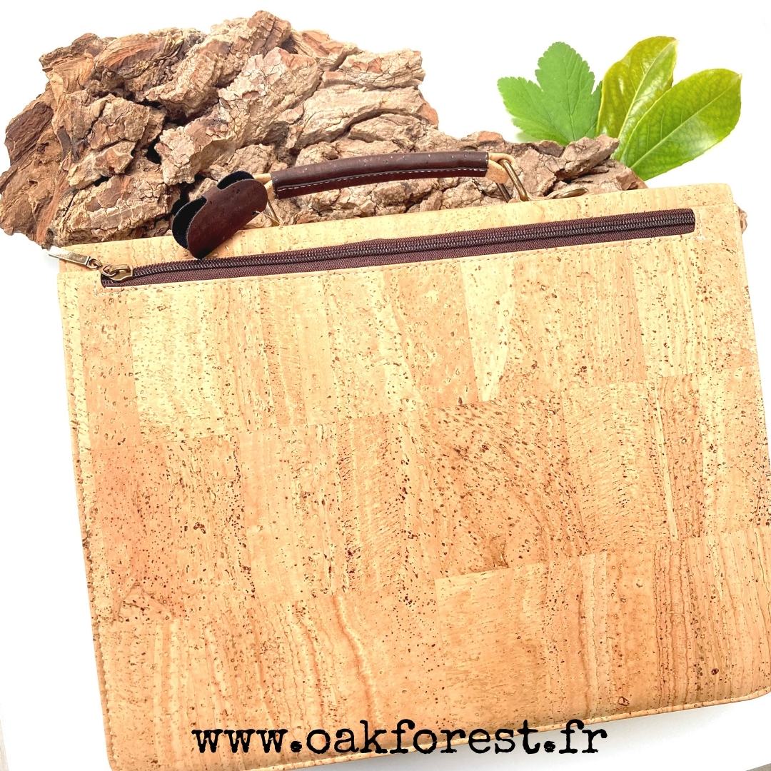 pochette homme vegan - sac homme vegan liege - sac professeur en liege - sac liege portugal - sac léger pour élève - sac écolier en liège