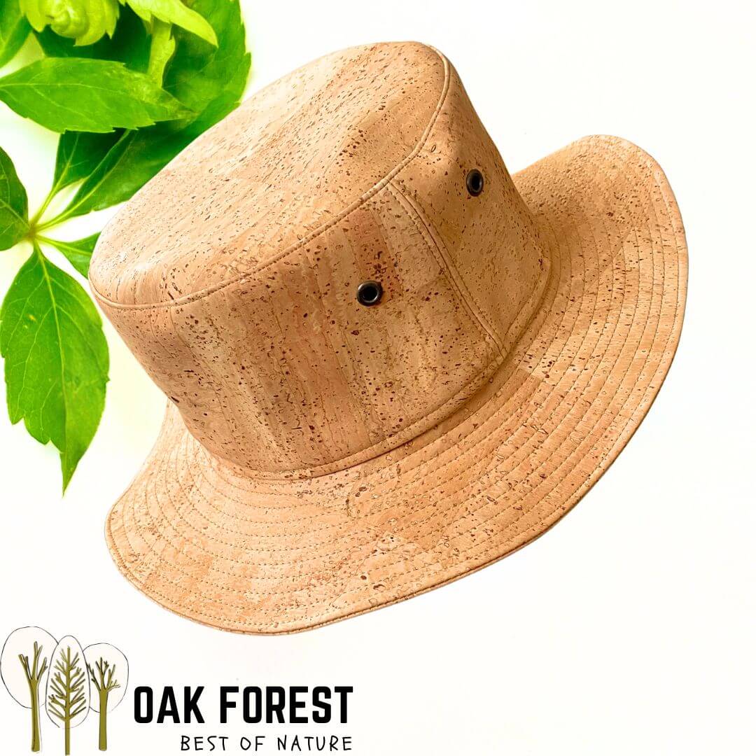 chapeau beret - béret - béret femme - béret homme - béret vegan - béret vegan homme - béret français - bérets - béret chapeau - chapeau beret homme - casquette homme - béret liège - beret liege - béret en liege - beret en liege - casquettes bérets homme - béret cuir végétal - beret femme cuir végétal - cuir vegetal - bonnet béret - casquette vegan - chapeau en liège - chapeau marron homme - chapeau Indiana Jones - chapeau Panama homme vegan - chapeau femme liege portugal - chapeau pêcheur - bob marin 