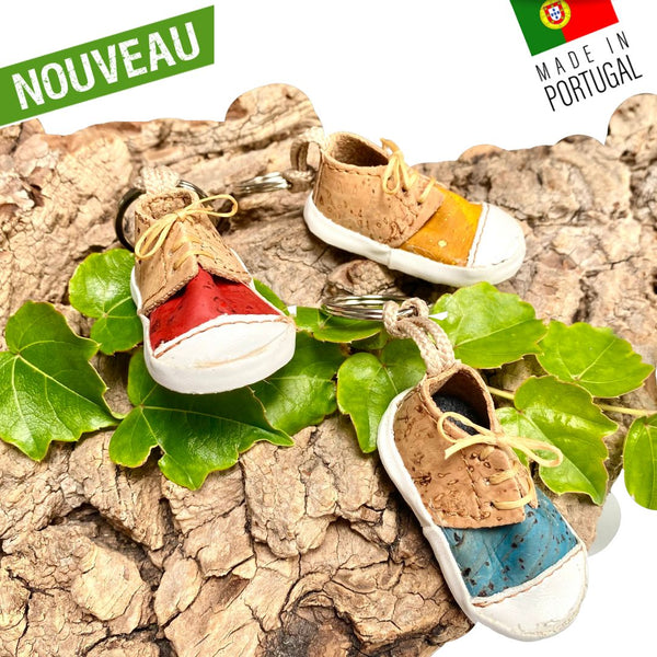 porte clés vegan en liege - porte clé fleur - idée cadeau femme - fleurs métallique - porte clé fleur - porte clé liège portugal - porte clé basket converse - porte clé chaussure - porte clé maison - porte clé voiture - porte clé cadeau - porte-clé portugal