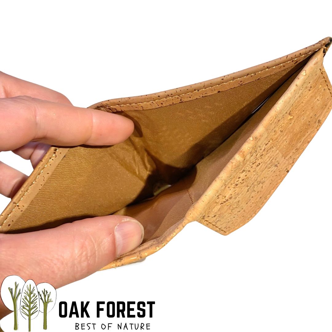 portefeuille vegan homme liège -  portefeuille compacte homme naturel - portefeuille cuir vegetal - portefeuille végétalien - portefeuille homme portugal - portefeuille fete des pères - portefeuille beige en bois -  portefeuille idée cadeaux