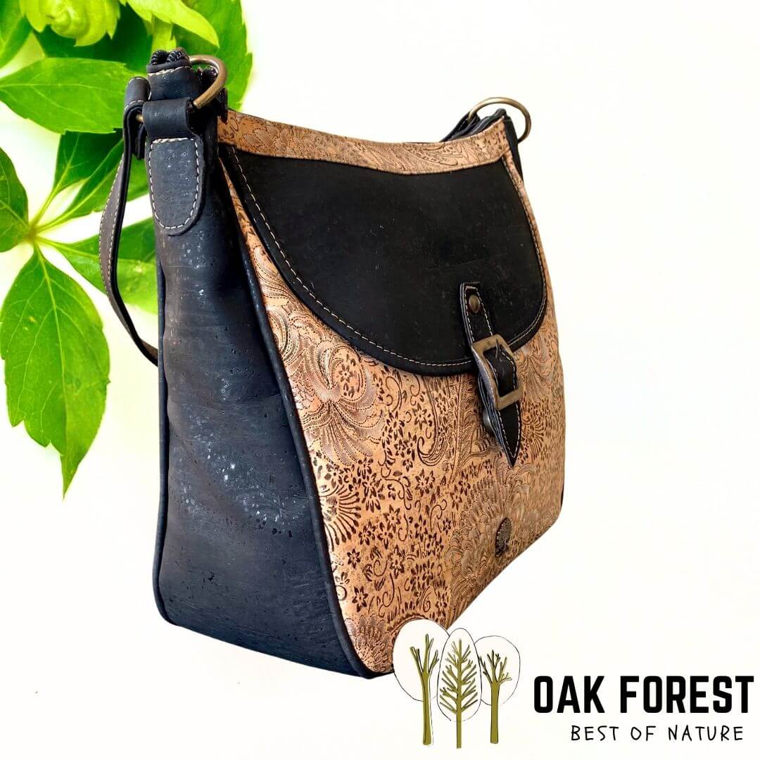 sac liege portugal - sac à main femme vegan - sac liège vegan made in france - sac made in France - sac artisanal haut de gamme - joli sac liège femme - idée cadeaux femme - sac en liege végétal - sac cuir végétal - sac liege portugal - sac femme vegan léger - sac léger femme - sac chic en liège - sac habillé en liège - sac liege original