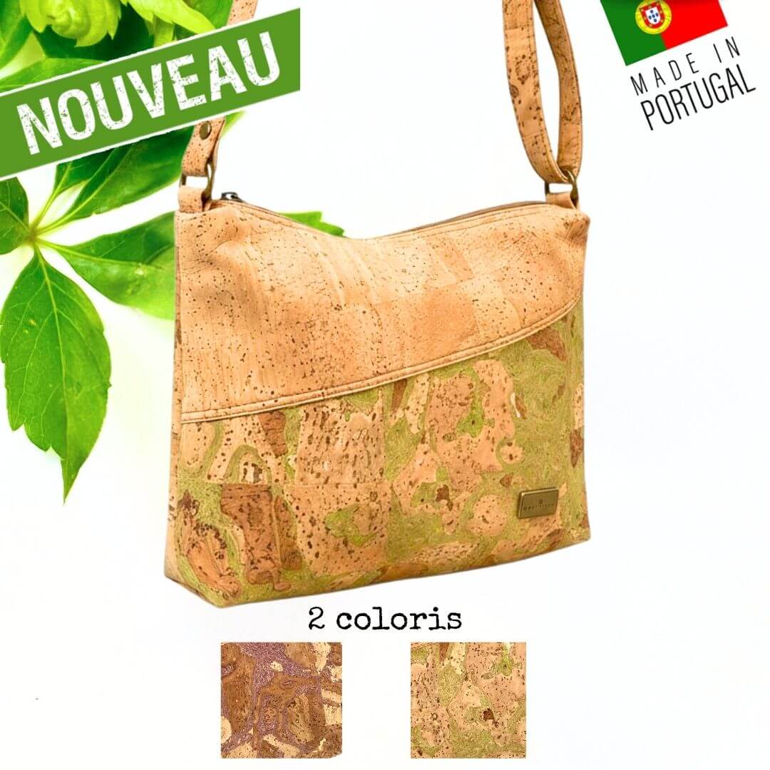 Les 2 coloris du sac bandoulière Gaïa en liège marbré : vert forêt et rose quartz côte à côte