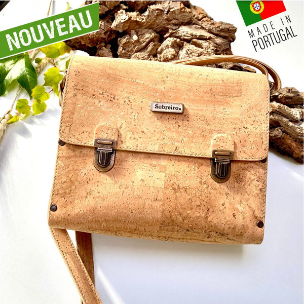 sac en liège - sac en liege - sac bandoulière en liège - sac bandouliere en liege - sac à main liège - sac bandoulière femme - sac origami - sac original - sac vegan - sac cuir végétal - sac bandoulière pas cher - sac bandoulière petit prix- sac naturel - petit sac fille - sac pratique - sac géométrique-sac à main en liège portugal - sac cartable - sac en bois et liege