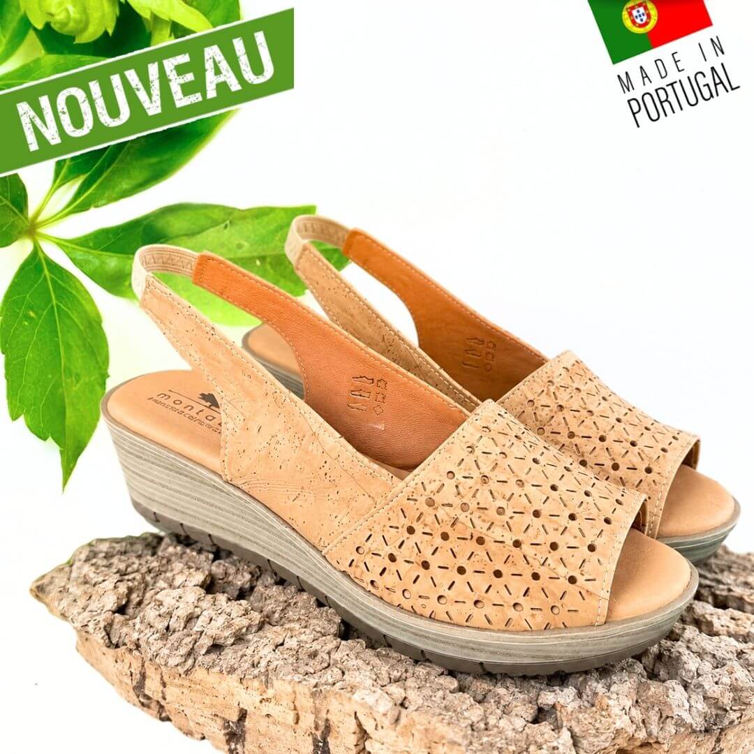 Sandale compensée en liège naturel avec perforations géométriques et semelle compensée — modèle Stella Montado sur écorce