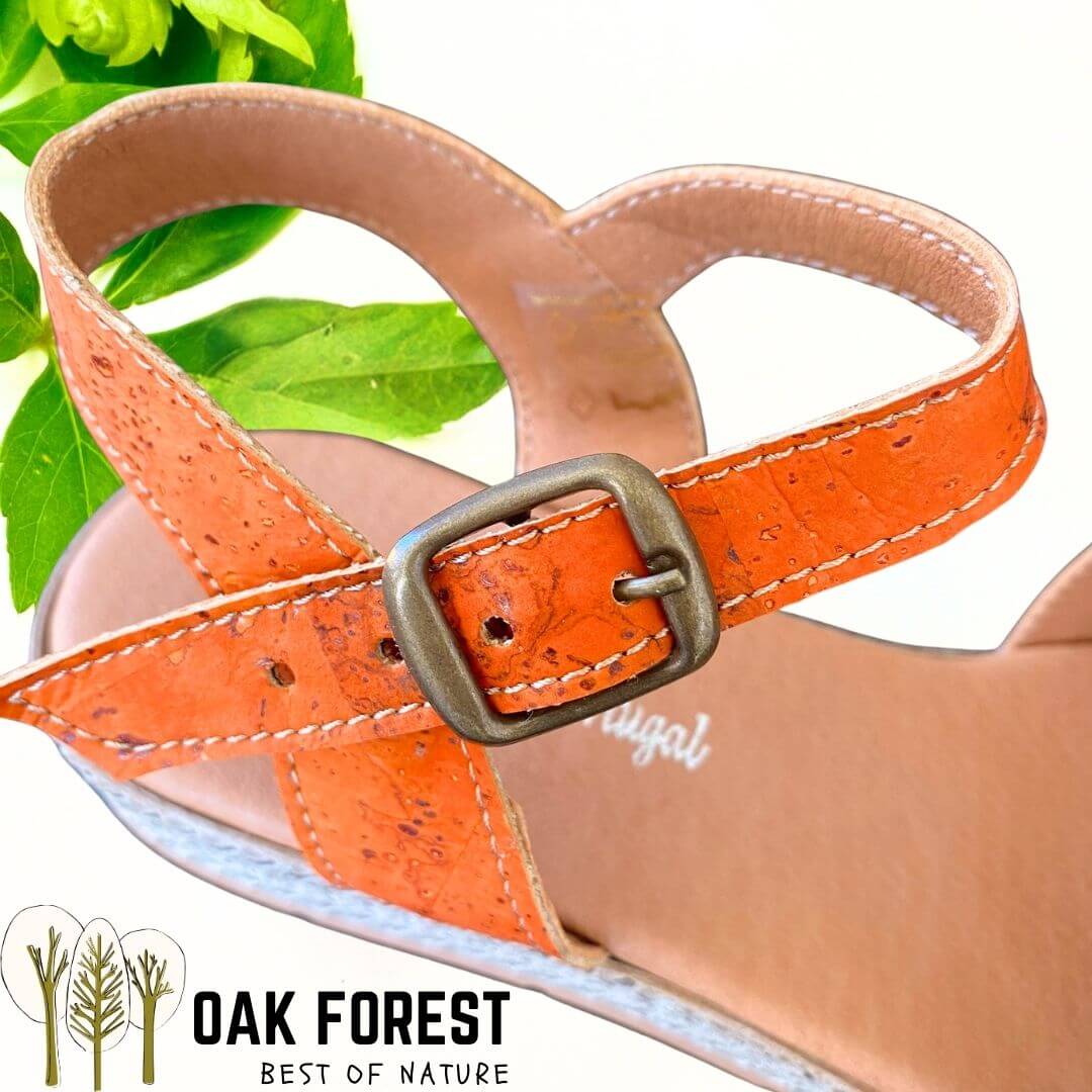 claquette vegan liege - claquette vegan femme - claquettes vegan femme - sandale vegan femme - sandales vegan femme - sandales made in France - sandales made in Portugal - Sandales cuir végétal - sandale en liège - sandales en liège - montado - sandales montado - chaussure montado - montado portugal