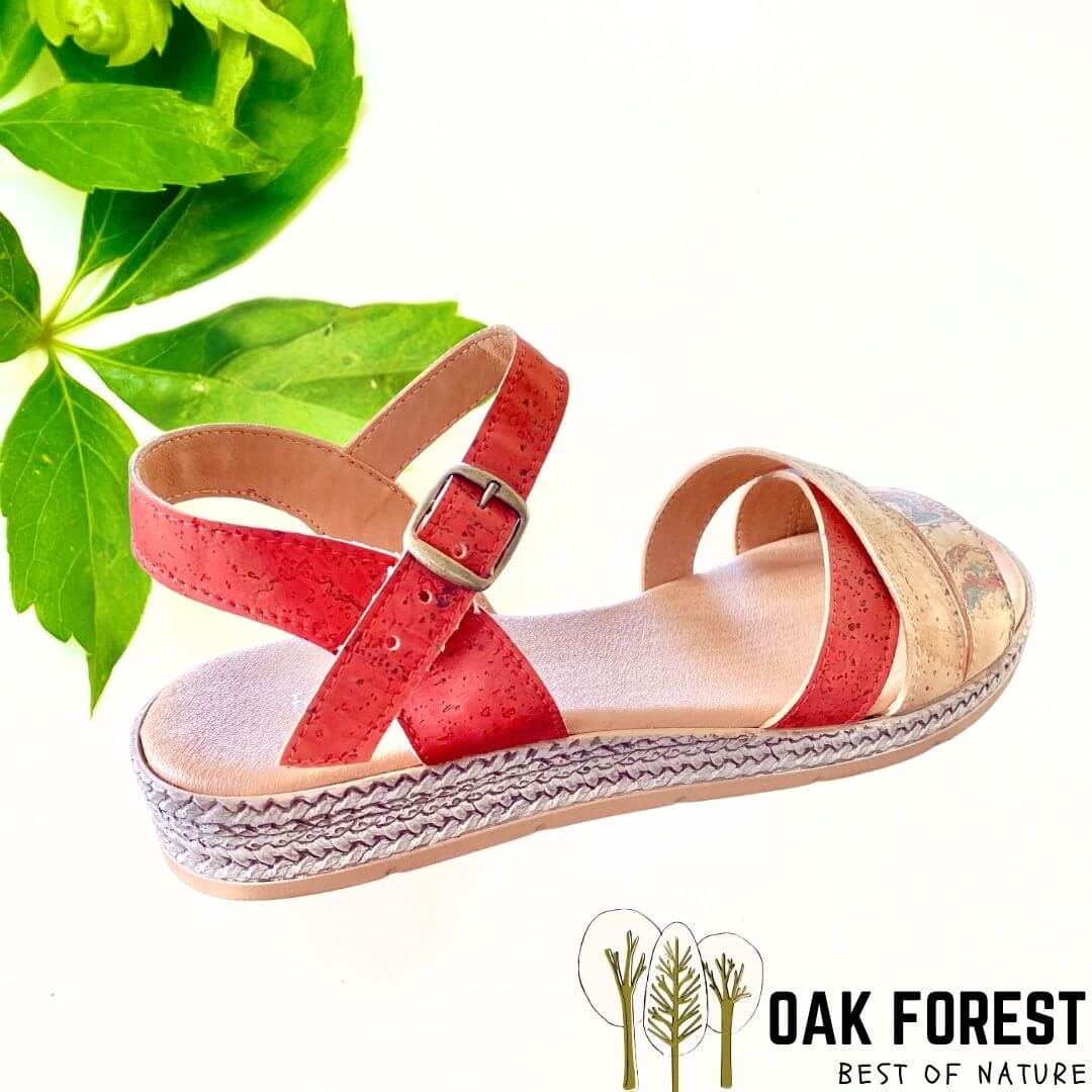 claquette vegan liege - claquette vegan femme - claquettes vegan femme - sandale vegan femme - sandales vegan femme - sandales made in France - sandales made in Portugal - Sandales cuir végétal - sandale en liège - sandales en liège - montado - sandales montado - chaussure montado - montado portugal - sandales rouge vegan
