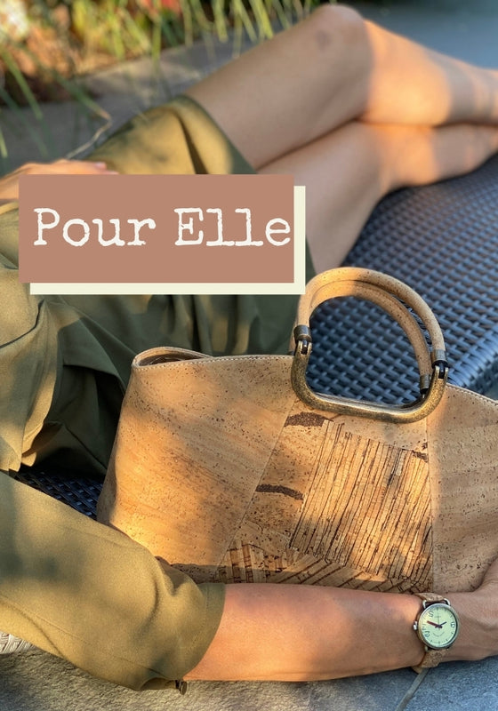 sac en liège femme-portefeuille en liège femme-montre liège femme-mode femme-sac à main en liège-sac bandoulière femme-sac vegan femme-sac naturel en liège-bijoux en liège-bracelet en liège-sac artisanal en liege-sacs en liege