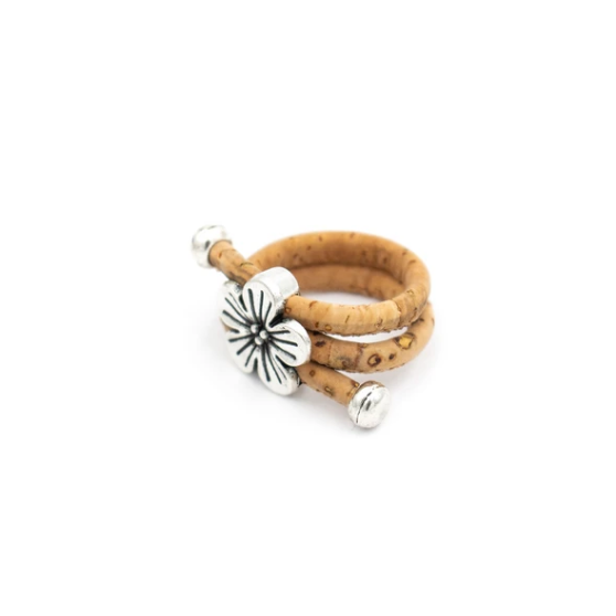 Handmade cork ring "Paquerette"