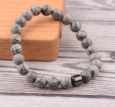 Bracelet perles en pierres naturelles grises