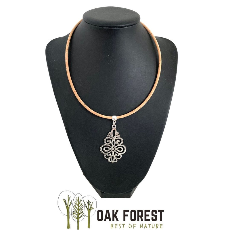 collier en liege femme - collier vegan femme en liege - collier made in Portugal  - collier fantaisie femme naturel - collier artisanal en cuir de liège - collier original femme pas cher