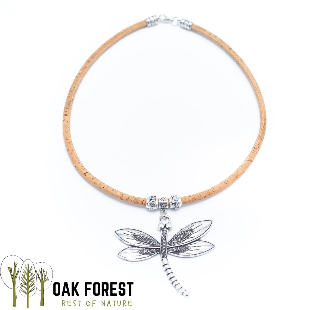 collier en liège - collier en liege - collier liège - collier liege - collier bois- Mandala- collier fantaisie - collier pas cher - idée cadeau noël - idée cadeaux Noel - pendentif - collier coeur - collier femme vegan pas cher